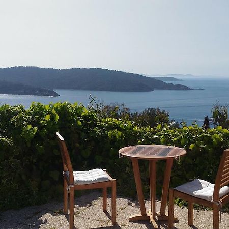 Aparthotel La Coccinelle Île du Levant Exterior foto